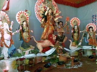 । দূর্গাপুজা । ছবি : রণদীপম বসু (২৫-০৯-২০০৯)