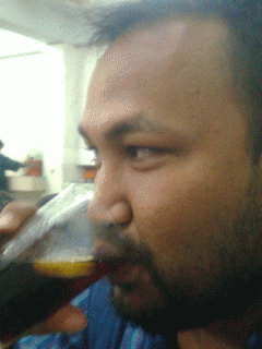 কোক খেতে ব্যস্ত মামুন ভাই
